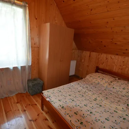 Domyletnie Duzy Dom 140m2 Z Dzialka *