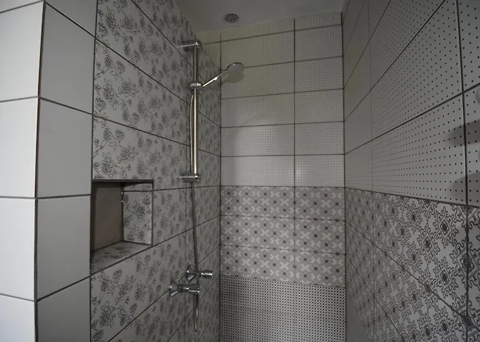 Domyletnie Duzy Dom 140m2 Z Dzialka